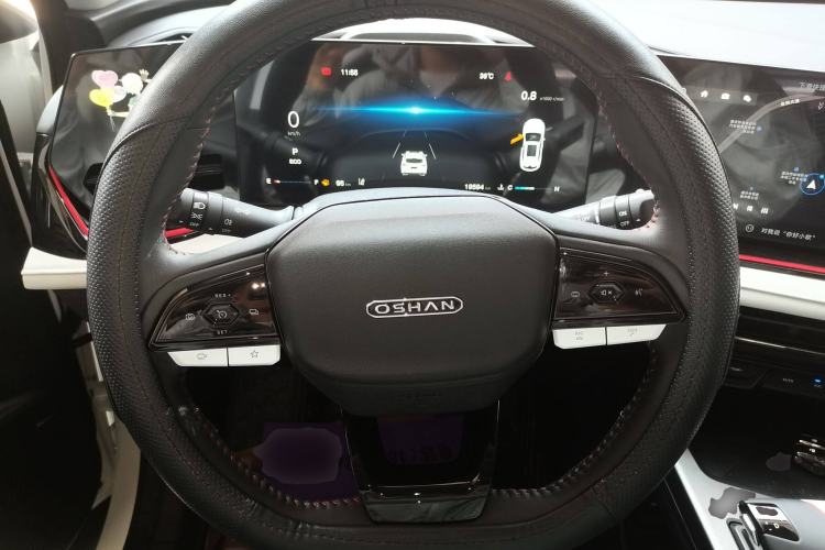 Used CHANGAN OSHAN X5 PLUS 2023 Revised 1.5T DCT Excellence Edition Steering Wheel