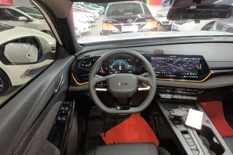 Used CHANGAN OSHAN X5 PLUS 2023 Revised 1.5T DCT Excellence Edition Steering Wheel