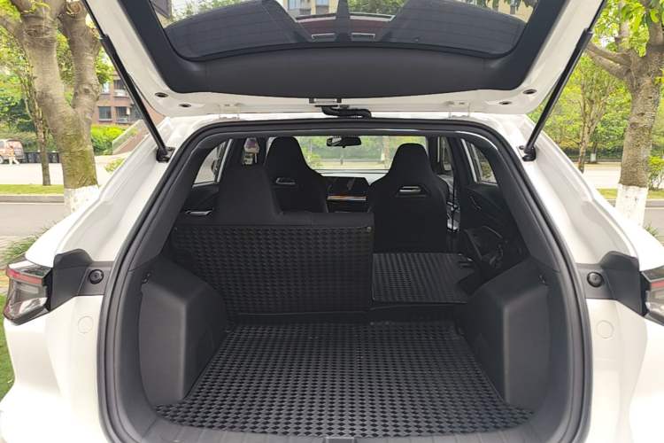 Used CHANGAN OSHAN X5 PLUS 2023 1.5T DCT Enjoyment Version Trunk