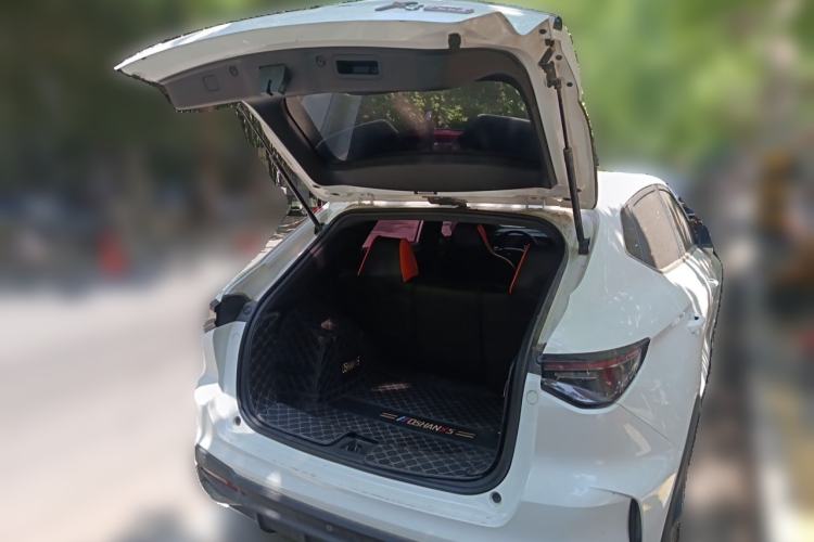 Used CHANGAN OSHAN X5 PLUS 2023 Revised 1.5T DCT Pioneer Edition Trunk