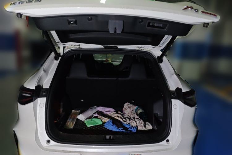 Used CHANGAN OSHAN X5 PLUS 2023 1.5T DCT Excellence Edition Trunk