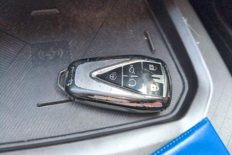 Used CHANGAN OSHAN X5 PLUS 2023 1.5T DCT Smart & Fun AI Edition Vehicle Key