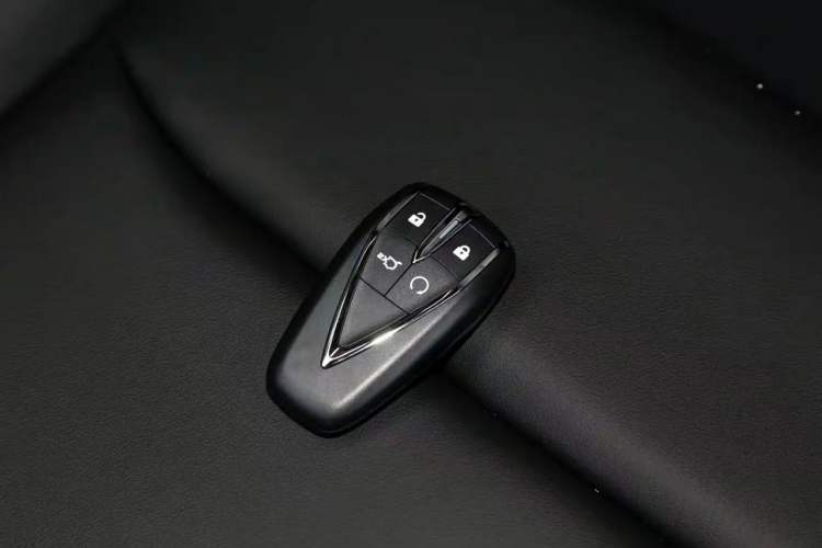 Used CHANGAN OSHAN X5 PLUS 2023 Revised 1.5T DCT Pioneer Edition Vehicle Key
