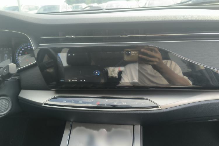 Used CHANGAN OSHAN X7 2020 1.5T Automatic Prestige Edition Audio And AC Panel
