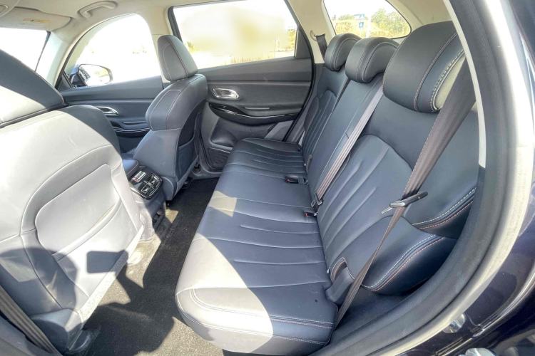 Used CHANGAN OSHAN X7 2020 1.5T Automatic Prestige Edition Interior 2