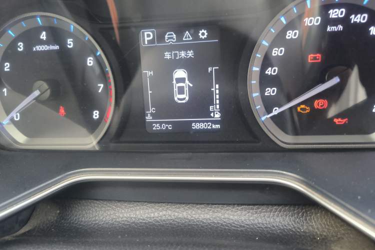 Used CHANGAN OSHAN X7 2020 1.5T Automatic Prestige Edition Odometer Close Up