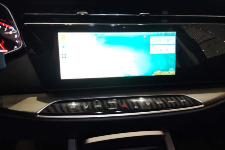 Used CHANGAN OSHAN X7 2020 1.5T Automatic Prestige Edition Audio And AC Panel