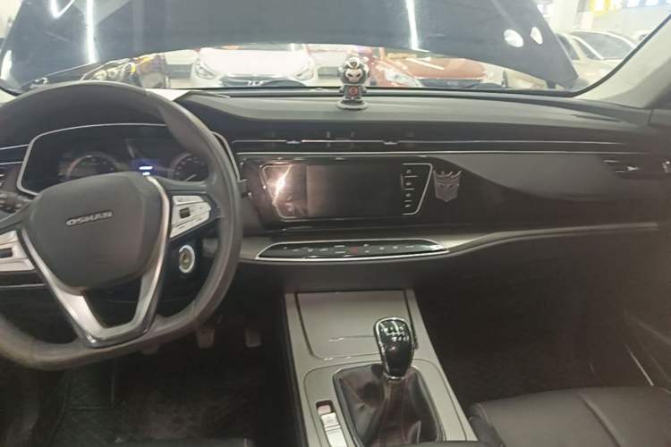 Used CHANGAN OSHAN X7 2020 1.5T Manual Luxury Version Audio And AC Panel
