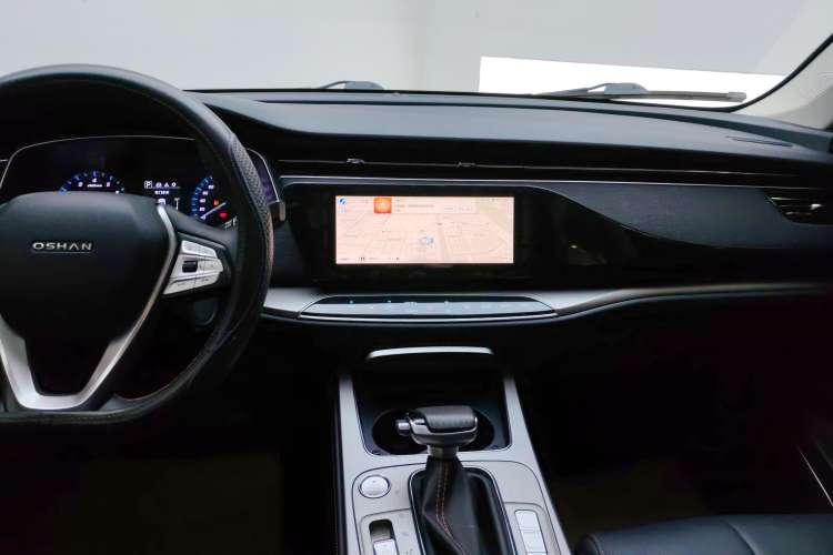Used CHANGAN OSHAN X7 2020 1.5T Automatic Luxury Model Audio And AC Panel