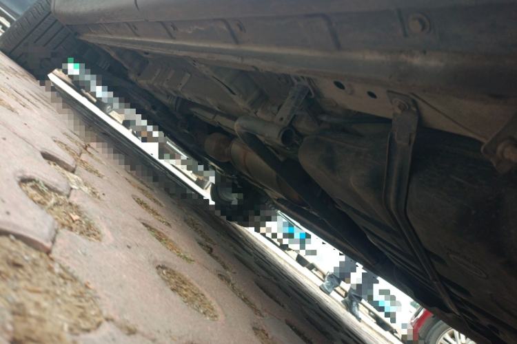 Used CHANGAN OSHAN X7 2020 1.5T Automatic Luxury Version Chassis Rear Left