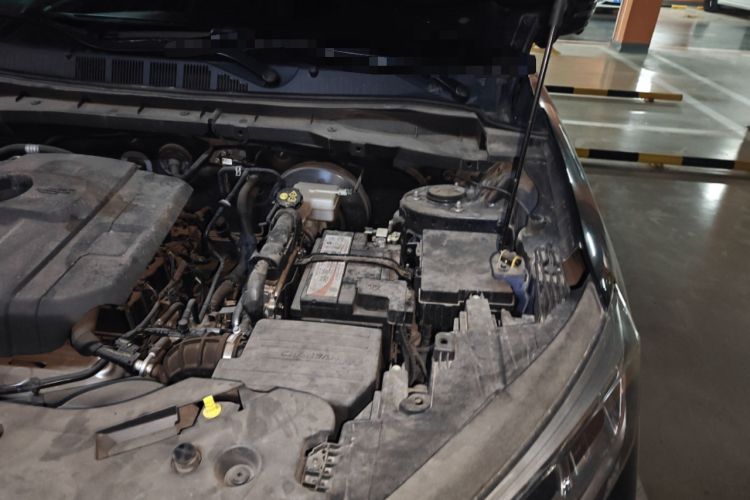 Used CHANGAN OSHAN X7 2020 1.5T Automatic Prestige Edition Engine Bay Left