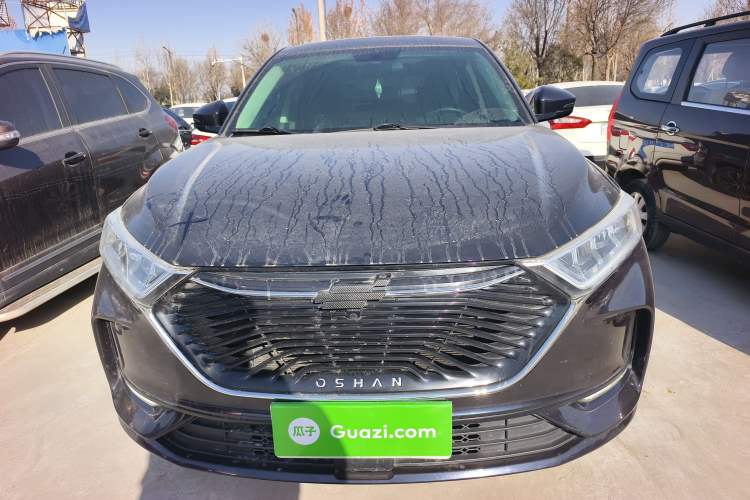 Used CHANGAN OSHAN X7 2020 1.5T Automatic Luxury Version Front