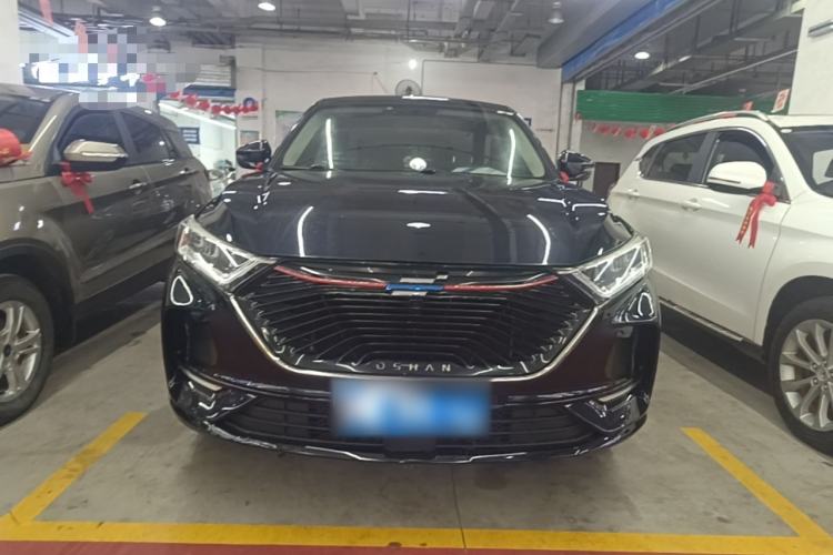 Used CHANGAN OSHAN X7 2020 1.5T Manual Luxury Version Front