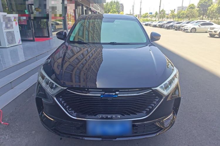 Used CHANGAN OSHAN X7 2020 1.5T Automatic Luxury Version Front