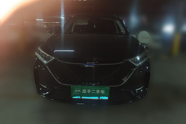Used CHANGAN OSHAN X7 2020 1.5T Automatic Prestige Edition Front