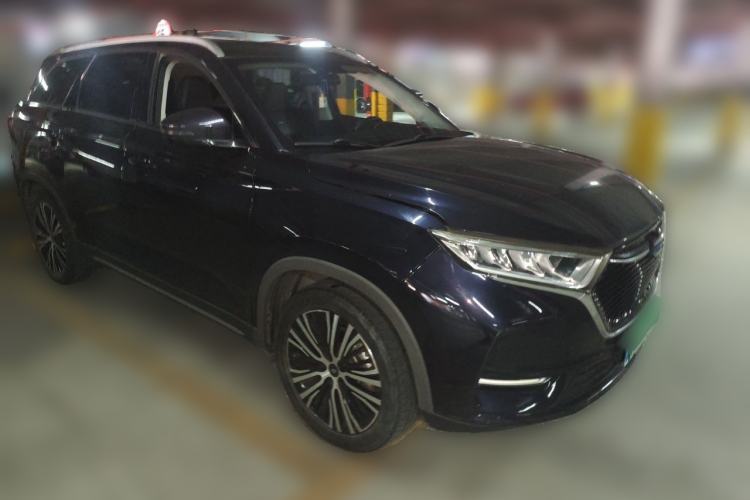 Used CHANGAN OSHAN X7 2020 1.5T Automatic Prestige Edition Front Right 45 Deg