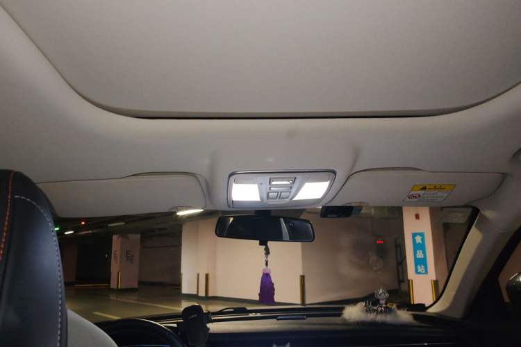 Used CHANGAN OSHAN X7 2020 1.5T Automatic Luxury Model Headliner