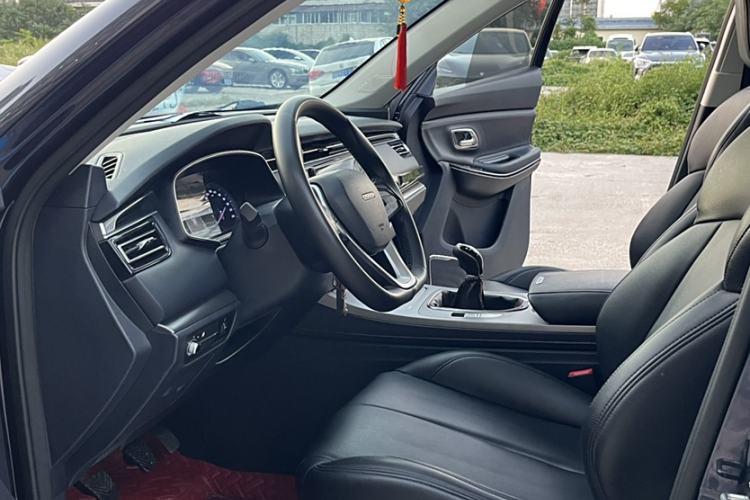 Used CHANGAN OSHAN X7 2020 1.5T Manual Elite Edition Interior 2