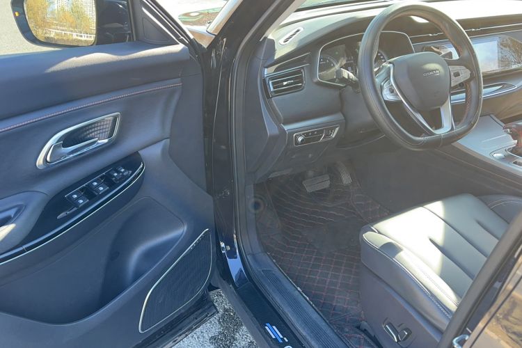 Used CHANGAN OSHAN X7 2020 1.5T Automatic Luxury Model Interior 2