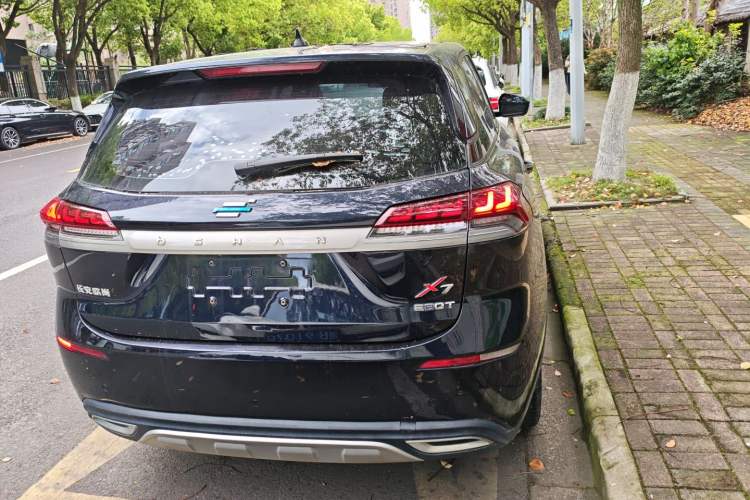 Used CHANGAN OSHAN X7 2020 1.5T Automatic Luxury Version Rear