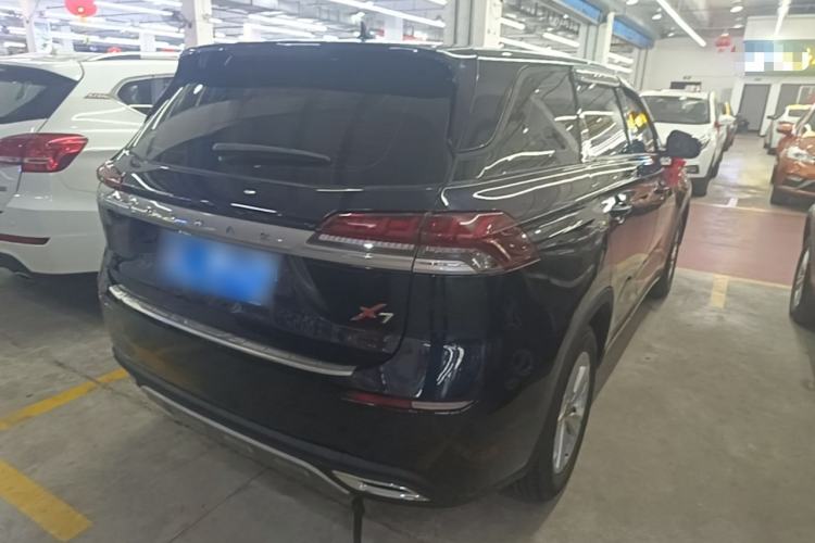 Used CHANGAN OSHAN X7 2020 1.5T Manual Luxury Version Rear Right 45 Deg