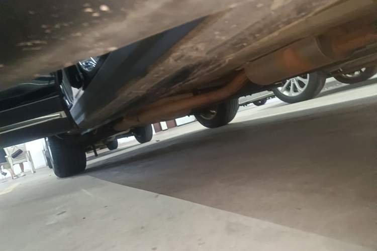 Used CHANGAN OSHAN X7 2020 1.5T Manual Luxury Version Right Side Sill