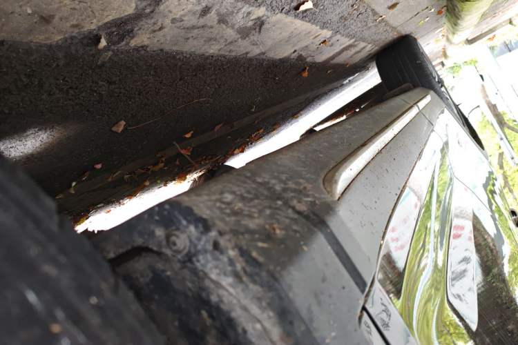 Used CHANGAN OSHAN X7 2020 1.5T Automatic Luxury Version Right Side Sill