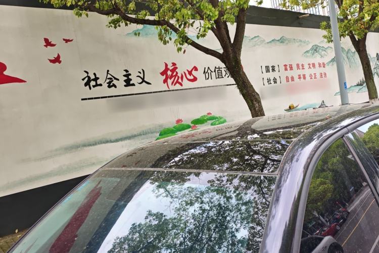 Used CHANGAN OSHAN X7 2020 1.5T Automatic Luxury Version Roof