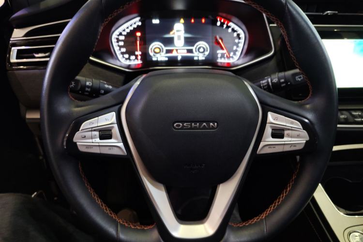 Used CHANGAN OSHAN X7 2020 1.5T Automatic Prestige Edition Steering Wheel