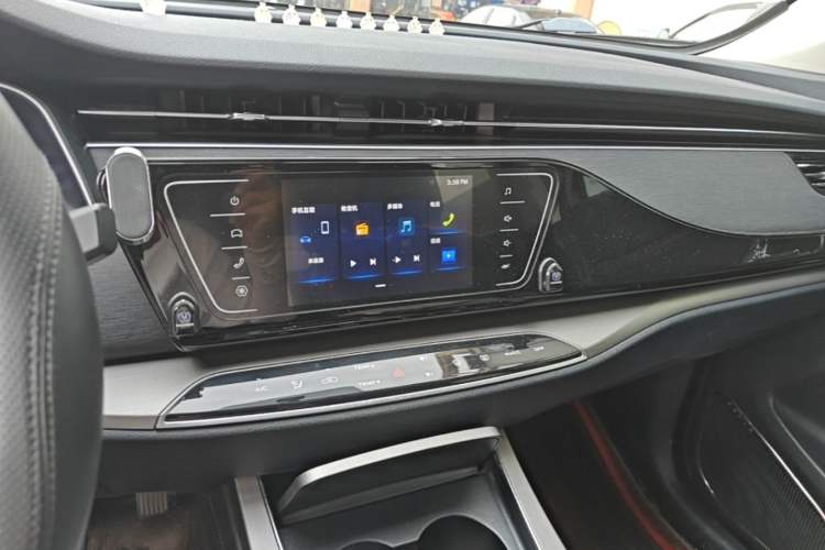 Used CHANGAN OSHAN X7 2020 1.5T Automatic Luxury Version Audio And AC Panel