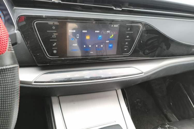 Used CHANGAN OSHAN X7 2020 1.5T Automatic Elite Edition Audio And AC Panel