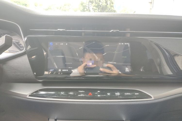 Used CHANGAN OSHAN X7 2020 1.5T Automatic Luxury Model Audio And AC Panel