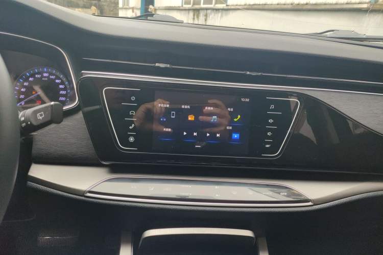 Used CHANGAN OSHAN X7 2020 1.5T Automatic Luxury Version Audio And AC Panel