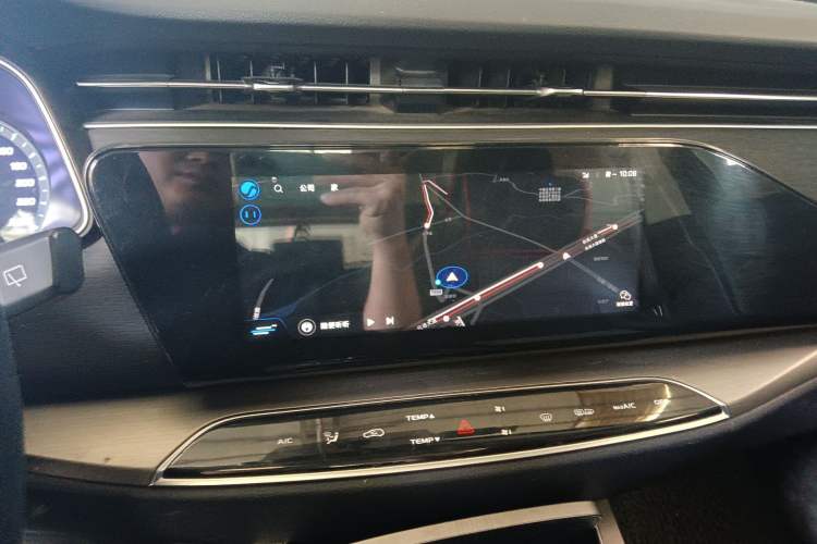 Used CHANGAN OSHAN X7 2020 1.5T Automatic Prestige Edition Audio And AC Panel