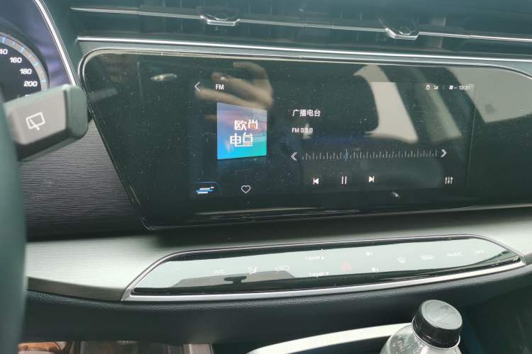 Used CHANGAN OSHAN X7 2020 1.5T Automatic Luxury Model Audio And AC Panel