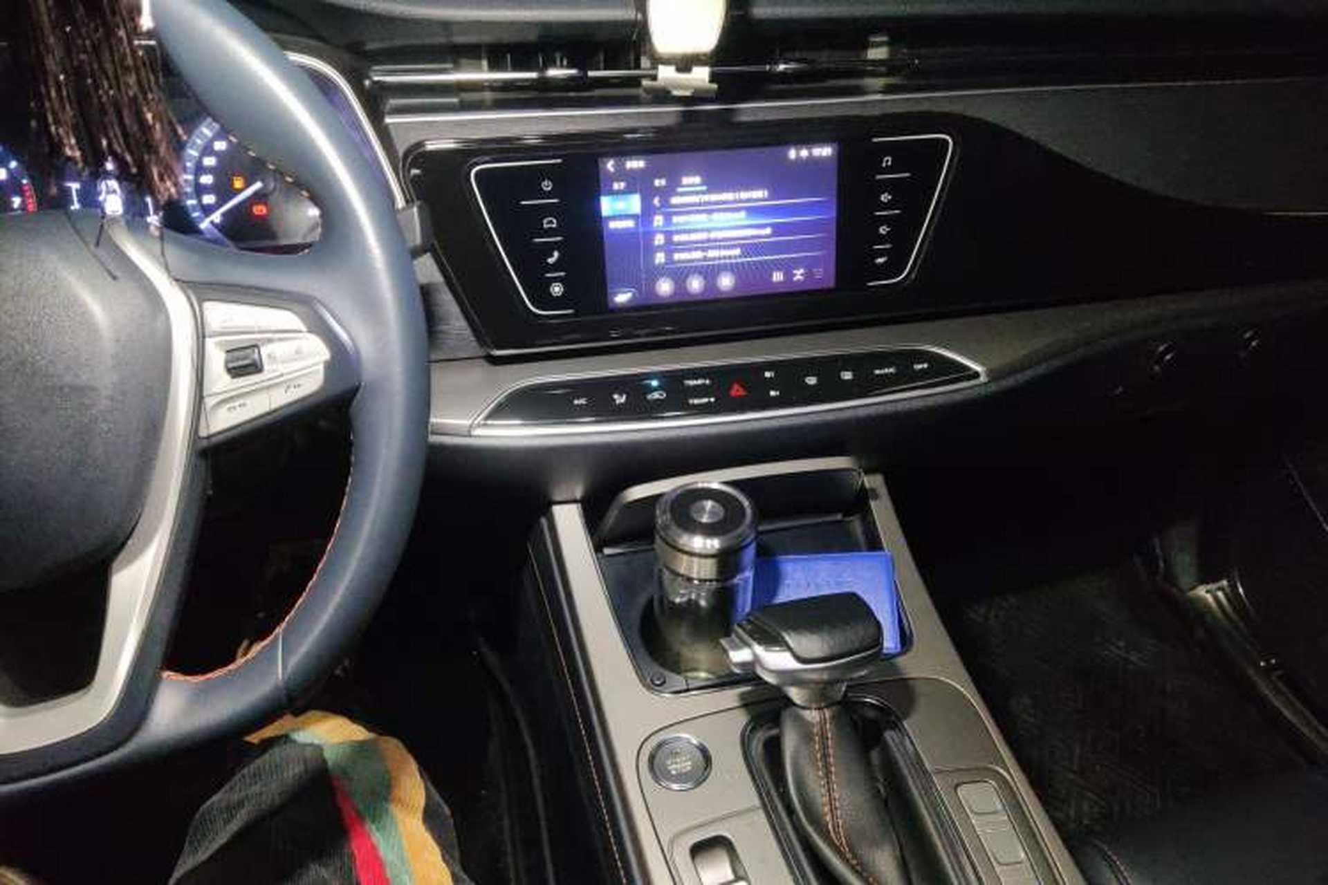 Used CHANGAN OSHAN X7 2020 1.5T Automatic Luxury Version Audio And AC Panel