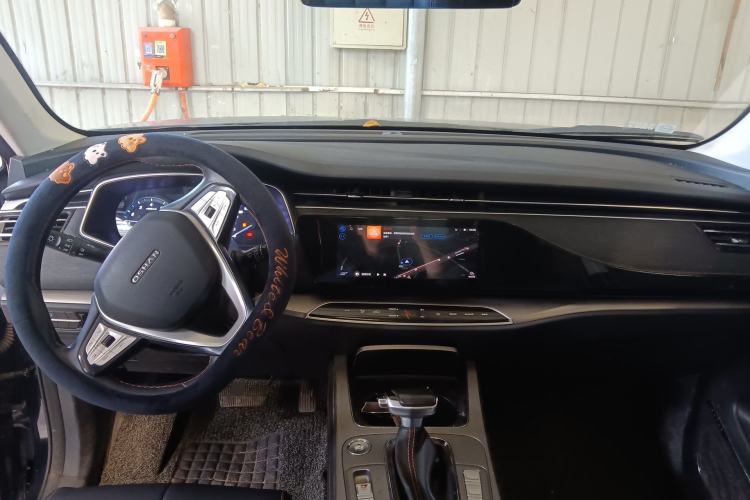 Used CHANGAN OSHAN X7 2020 1.5T Automatic Prestige Edition Center Console