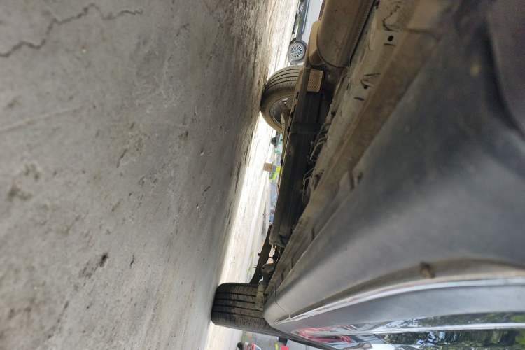 Used CHANGAN OSHAN X7 2020 1.5T Automatic Luxury Model Chassis Front Left