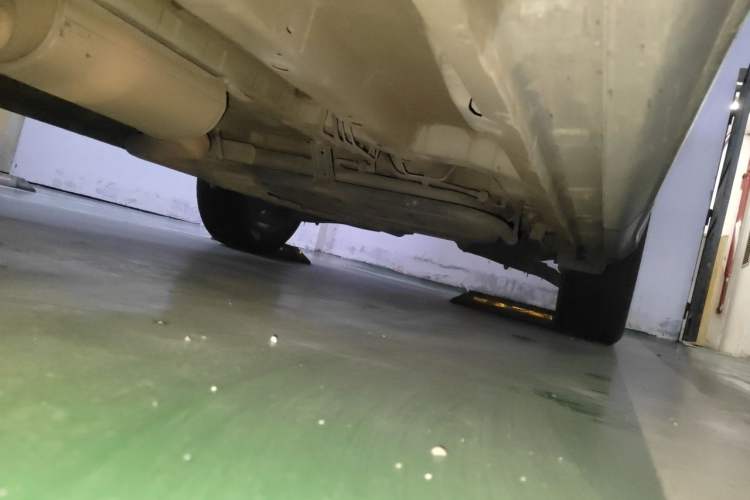 Used CHANGAN OSHAN X7 2020 1.5T Automatic Elite Edition Chassis Front Left