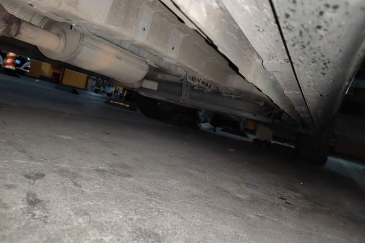 Used CHANGAN OSHAN X7 2020 1.5T Manual Elite Edition Chassis Front Left