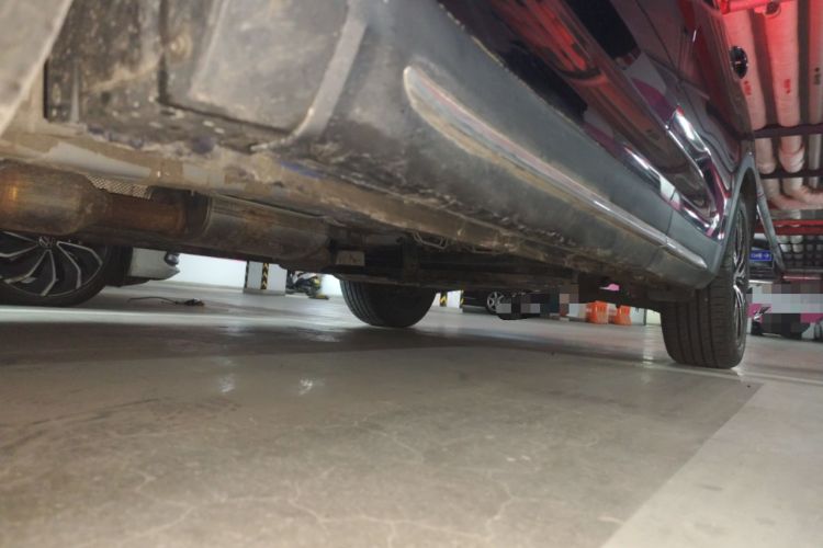 Used CHANGAN OSHAN X7 2020 1.5T Automatic Prestige Edition Chassis Front Left