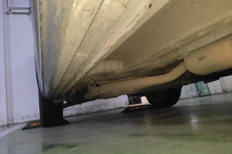 Used CHANGAN OSHAN X7 2020 1.5T Automatic Elite Edition Chassis Front Right