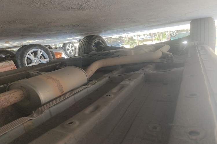 Used CHANGAN OSHAN X7 2020 1.5T Automatic Luxury Model Chassis Front Right