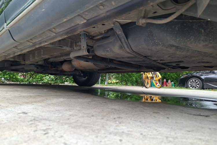 Used CHANGAN OSHAN X7 2020 1.5T Automatic Prestige Edition Chassis Rear Left