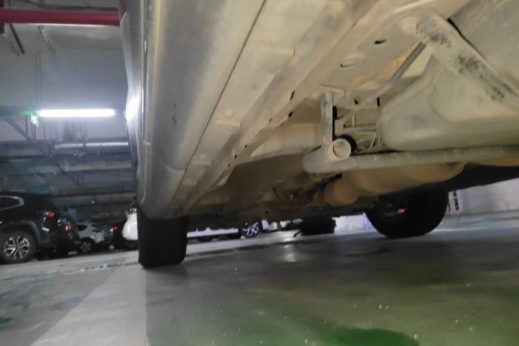 Used CHANGAN OSHAN X7 2020 1.5T Automatic Elite Edition Chassis Rear Left