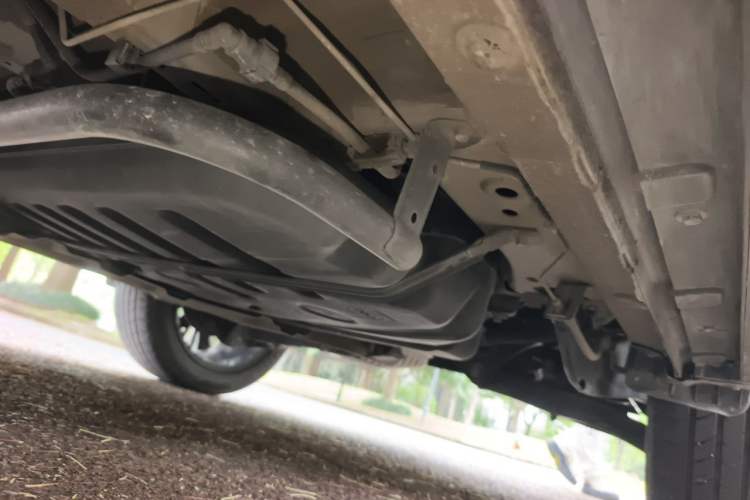 Used CHANGAN OSHAN X7 2020 1.5T Automatic Luxury Model Chassis Rear Left