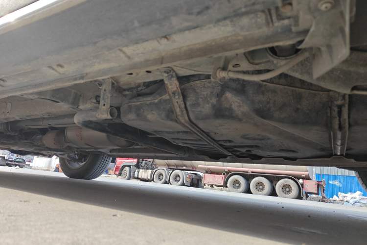 Used CHANGAN OSHAN X7 2020 1.5T Automatic Elite Edition Chassis Rear Left