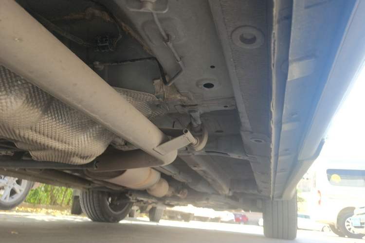 Used CHANGAN OSHAN X7 2020 1.5T Automatic Luxury Model Chassis Rear Right