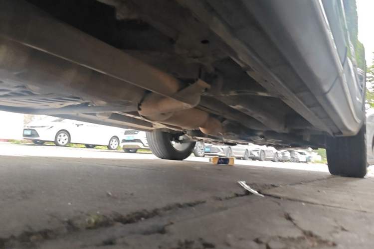 Used CHANGAN OSHAN X7 2020 1.5T Automatic Luxury Model Chassis Rear Right