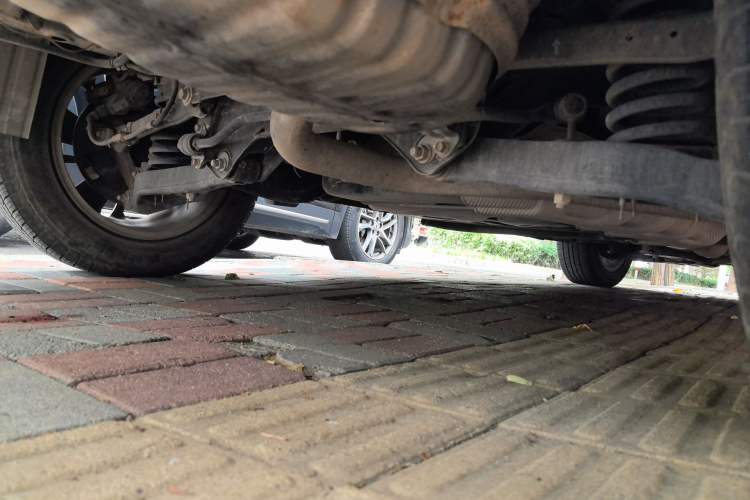 Used CHANGAN OSHAN X7 2020 1.5T Manual Elite Edition Chassis Rear Right
